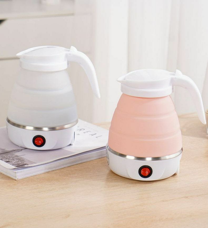 Bouilloire électrique pliable, idéale pour les voyages ou le bureau.