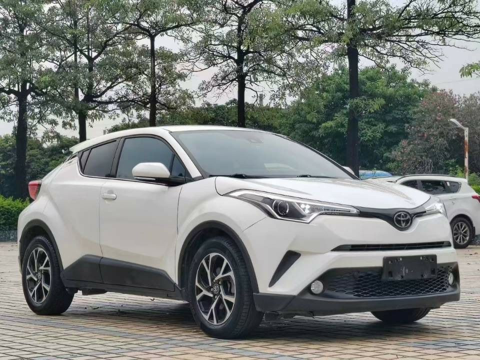 Toyota c-hr 2019, 2.0L vehicule d'ocassion propre