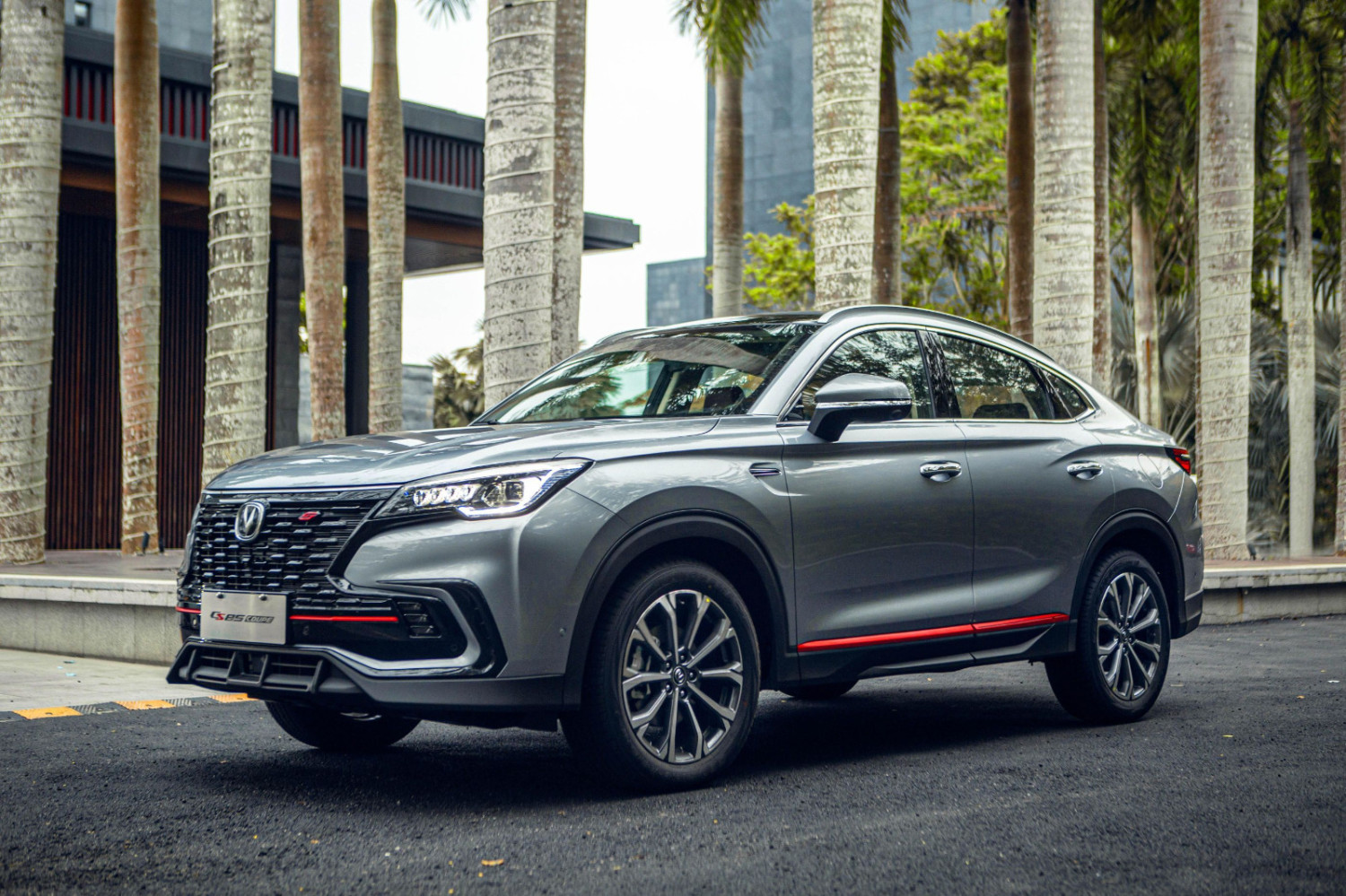 Nouvelle voiture Changan CS85 COUPE version 2024